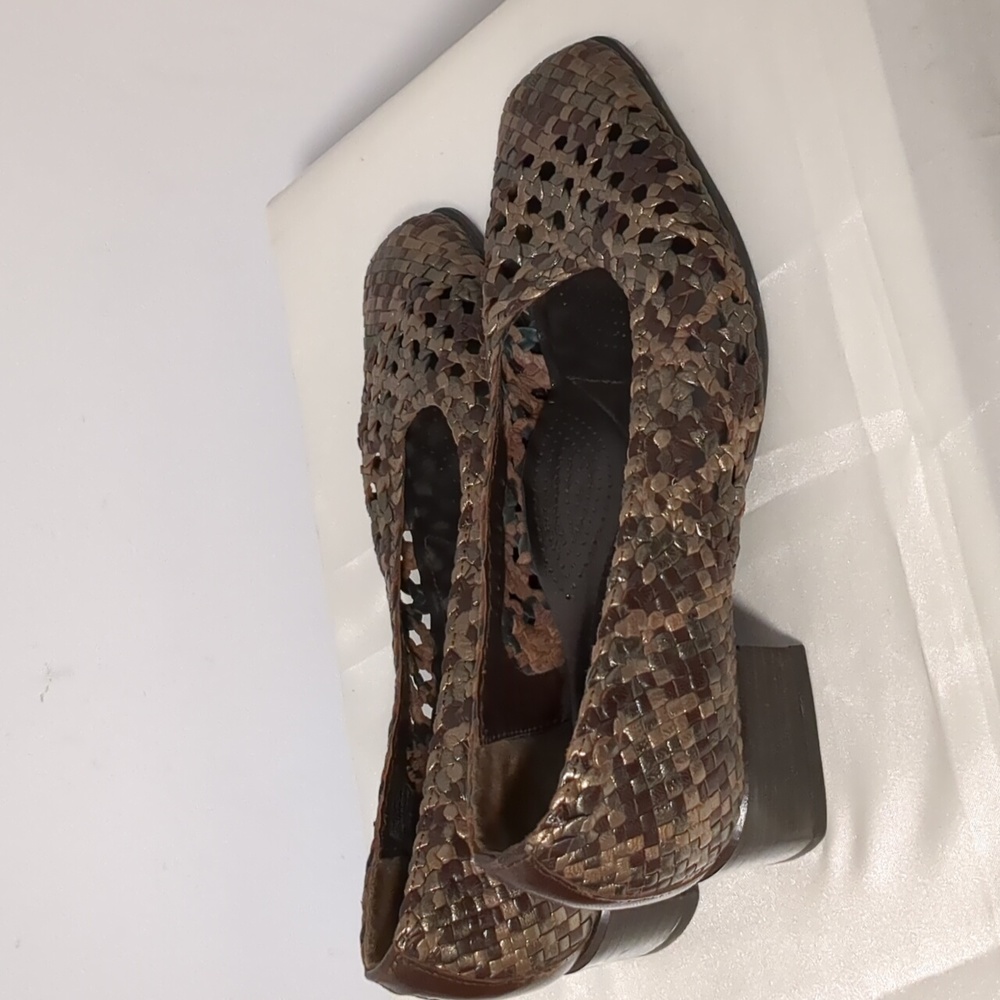 Ara Braided Leather Heels